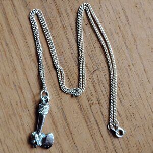 Tomahawk pendant necklace